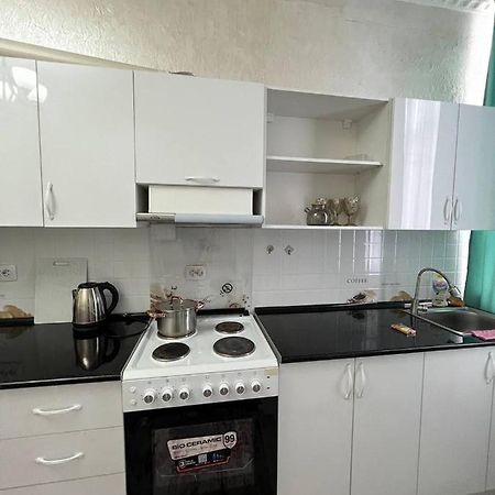 بيشكيك 2-Room Apartment Mossovet المظهر الخارجي الصورة